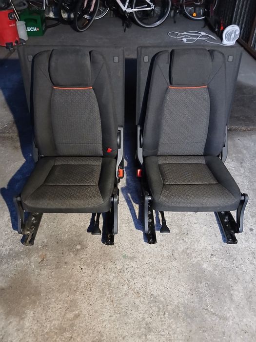 Siedzenia trzeci rząd