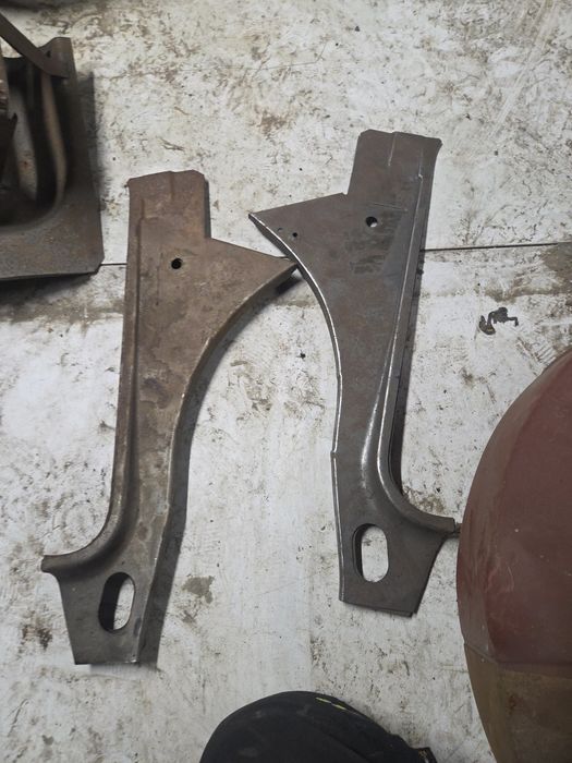 Poszycie slupka A fiat 126p wewnętrzne