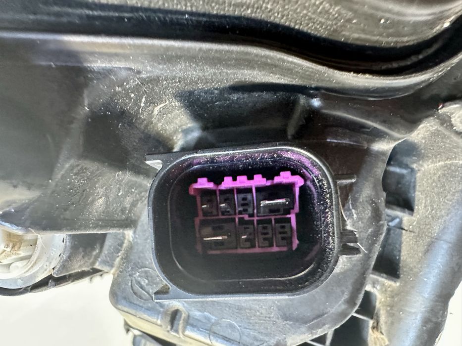 Фара права Audi A6 C8 2018-2023, Matrix LED 4k0941040 європейська версія