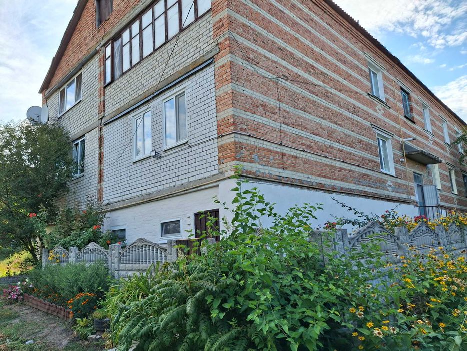 Двухкомнатная квартира в Бабаях, 58 кв.м.