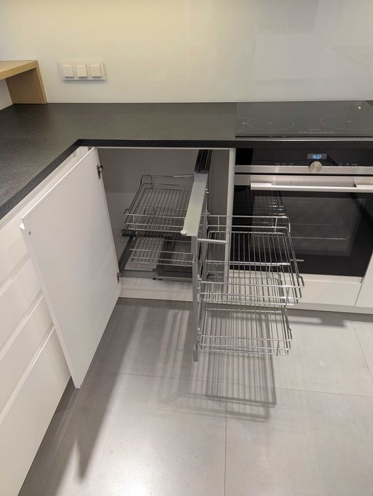 Kuchnia na wymiar MDF biały + AGD + granitowy blat