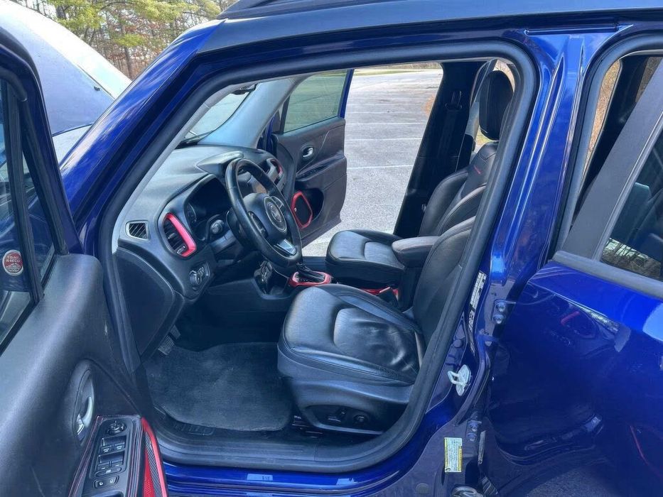 Jeep Renegade Trailhawk      2016