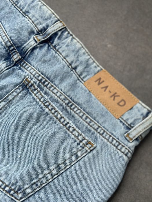 Джинси від NA-KD