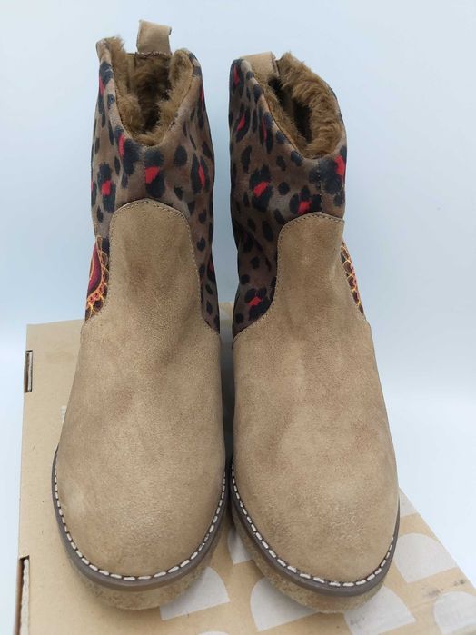 Nowe botki DESIGUAL pantrrka haft brązowe 37 c181