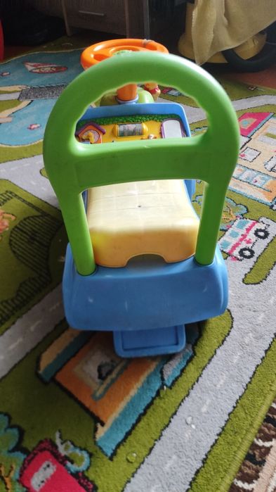 Машинка толокар машина