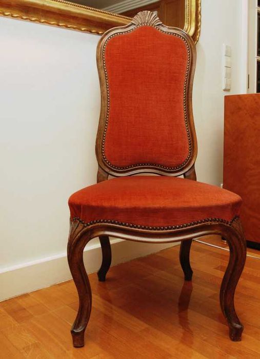 Cadeirão-cadeira estofo em veludo