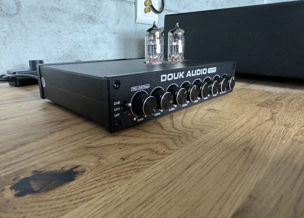 Lampowy equalizer 7-pasmowy. Douk Audio T8 PRO - Nobsound.