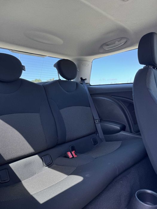 MINI Cooper One D 1.6 Diesel – Nacional – Único Proprietário