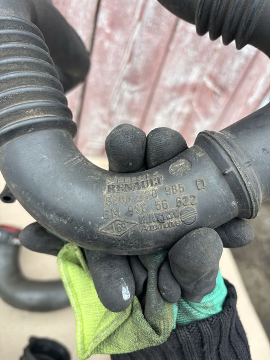 Патрубок Renault Trafic 2 Movano Primastar