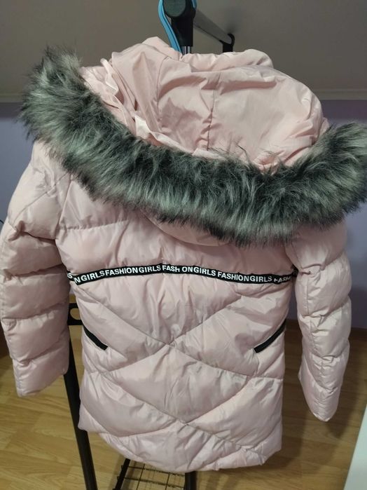 Куртка для дівчини