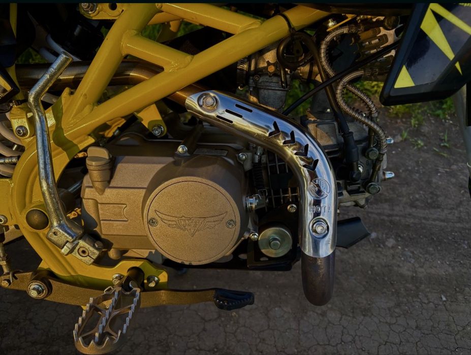 Продам срочно Zuumav s5 150