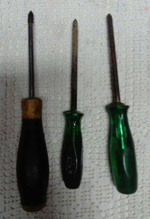 Vendo conjunto chaves fenda e phillips