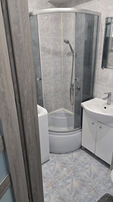 Mieszkanie na sprzedaż-kawalerka -Blok, Bez pośredników