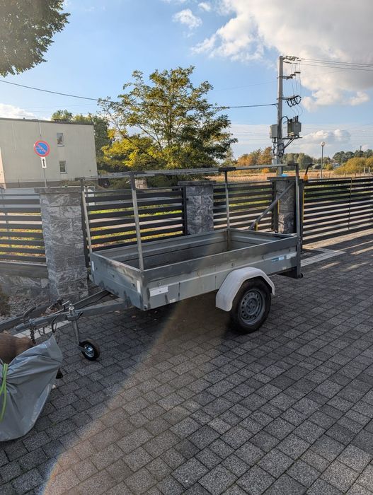 Przyczepa lekka THULE . Rezerwacja  do godz 16tej