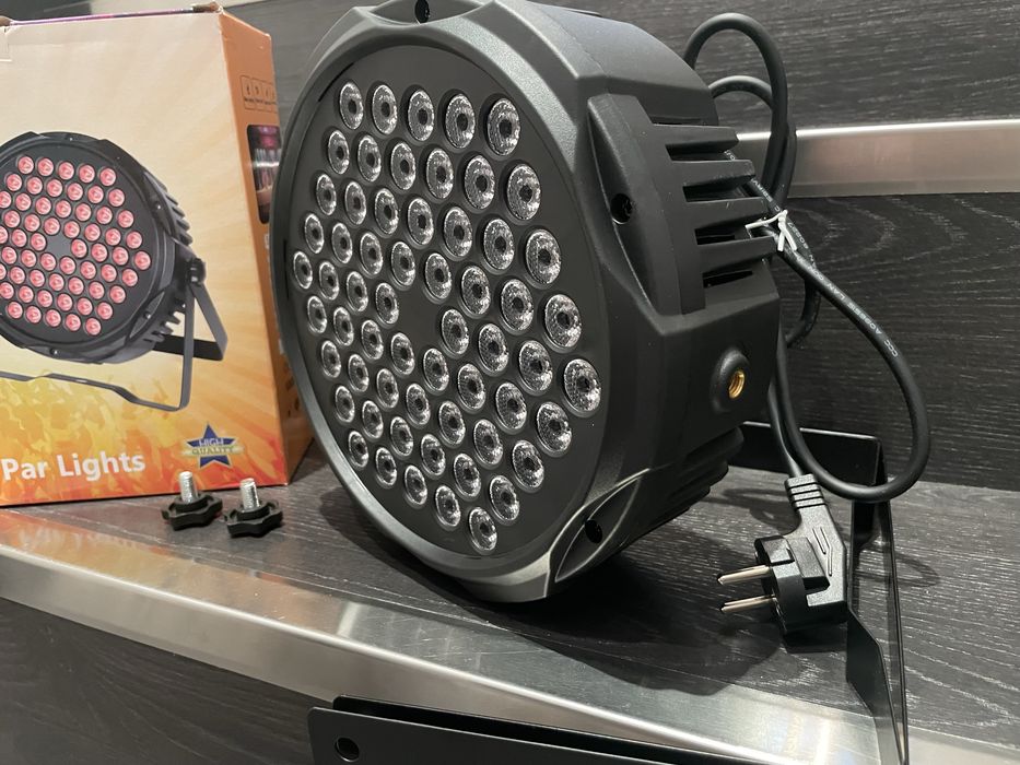 Projetores com 60 Leds Super Potentes com ventoinha NOVOS!!