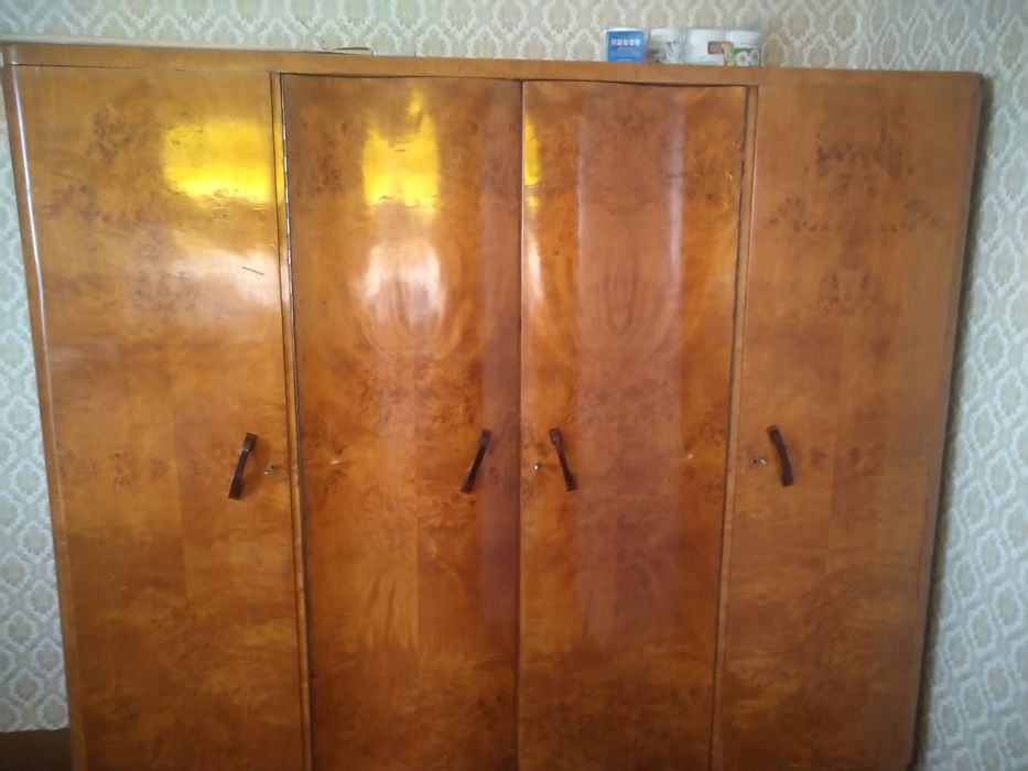 Sypialnia rok 1964 szafa+ łozko toaletki+lustro