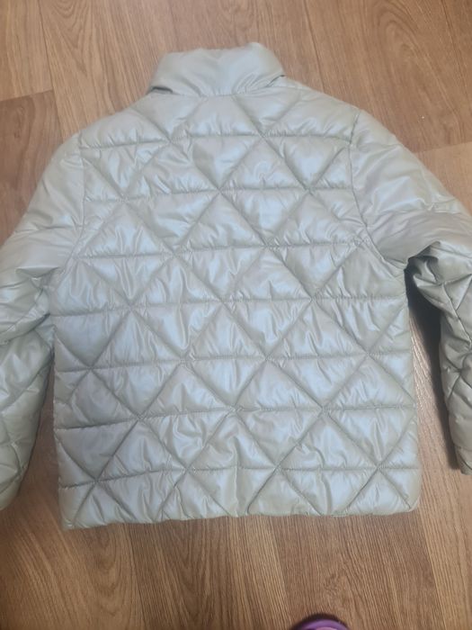 Демісезонні куртки zara на дівчинку 6-7 років