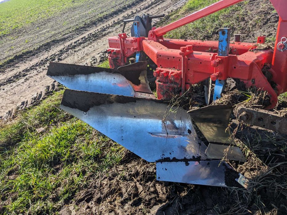 Плуг 2 корпусний 2*40