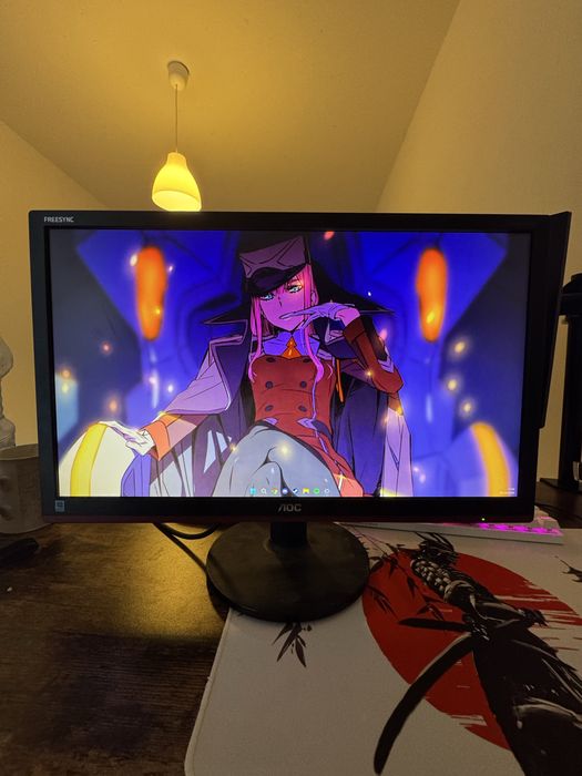 Monitor AOC novo
