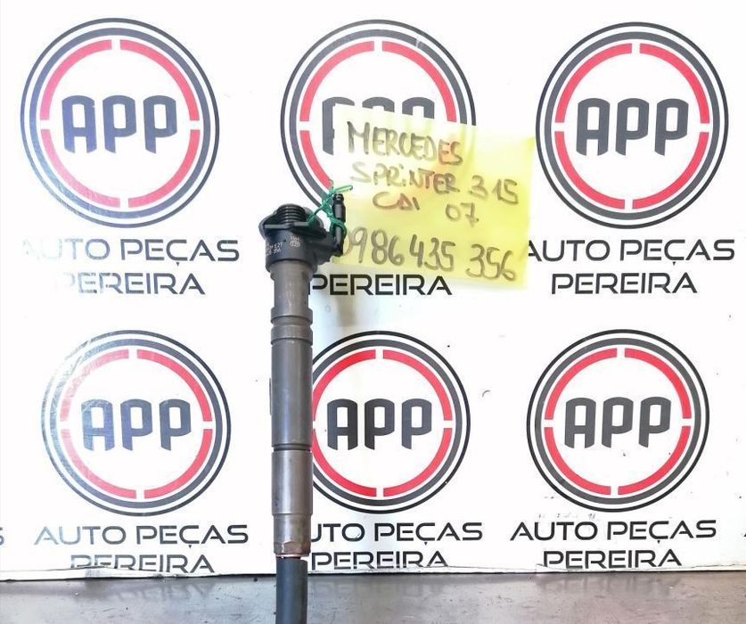 Injetores Mercedes Spriter W906 315 CDI de 2007 referência 0986435356.