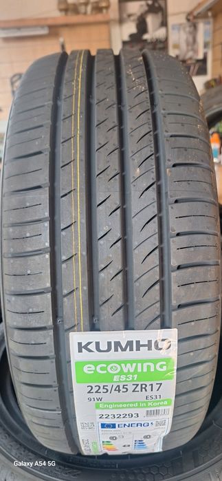 Opony letnie nowe 225/45/17 Kumho 2
