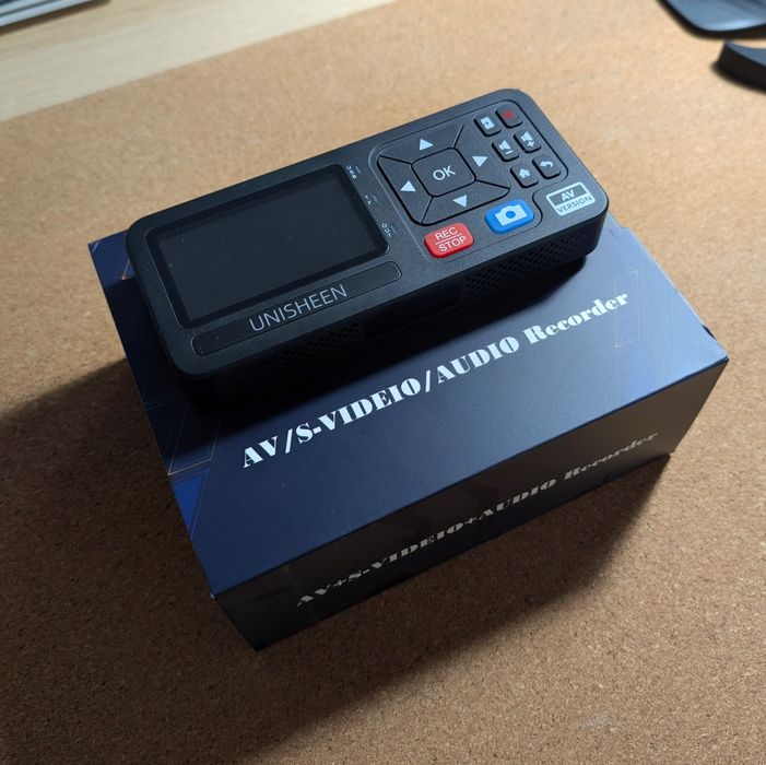 UNISHEEN UR230A analogowy rejestrator VHS