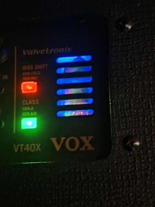 Vox VT40X Valvetronix + Pedal Footswitch Vox VFS5 (Como Novo)