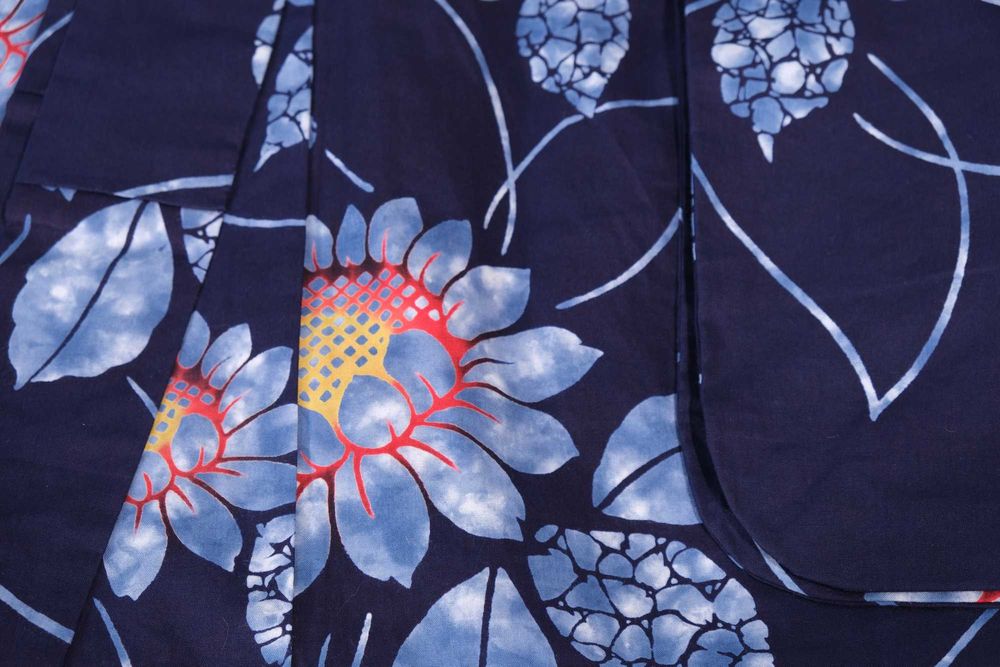 Yukata japońskie bawełniane letnie kimono w słoneczniki granatowe