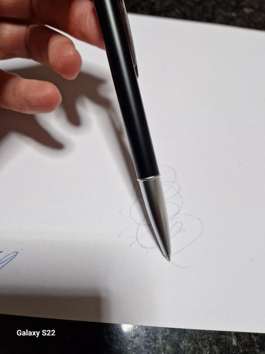 Caneta com caixa Marksman