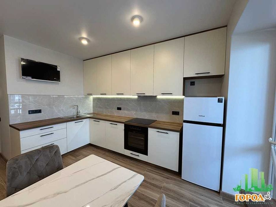 Оренда  квартири, 47 м.кв. перша здача, ЖК Diamond Hall