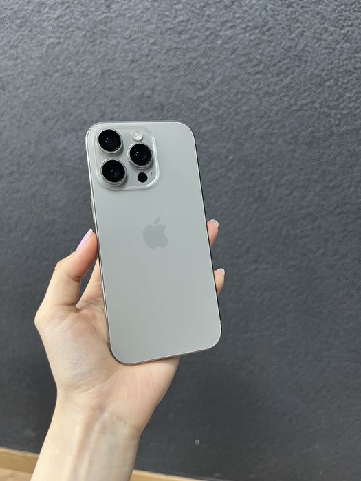 IPHONE 16 pro 256 Natural e-sim