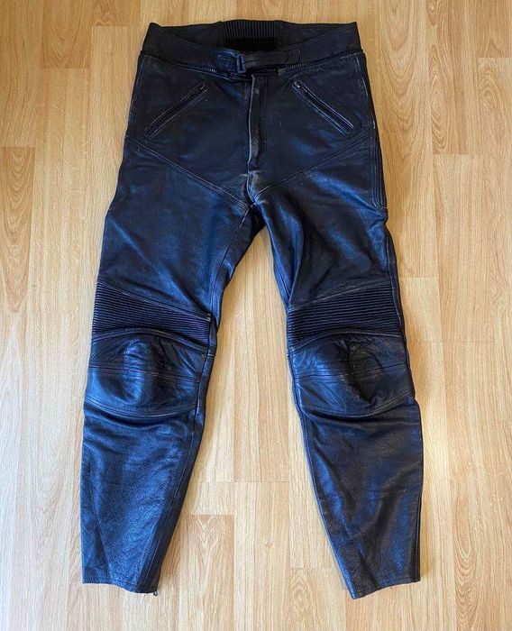 Мотоэкипировка (AGV, Alpinestars, Richa, Progrip)