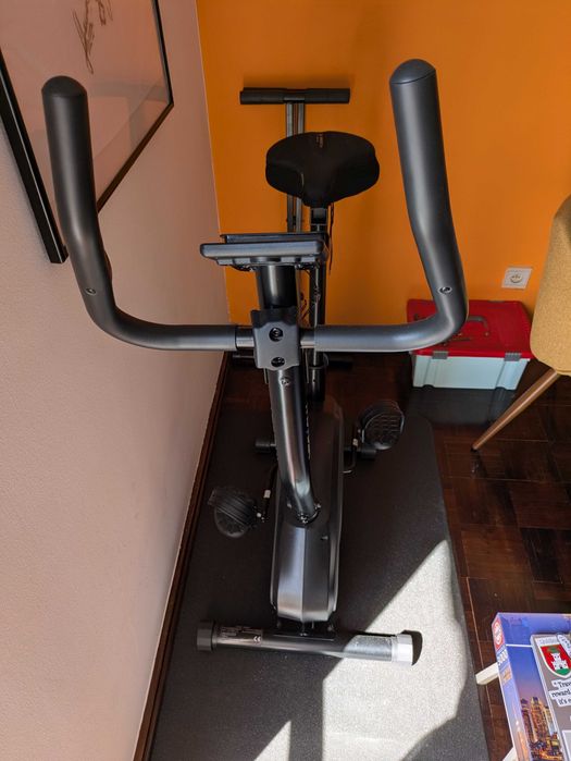 Bicicleta indoor estática THUNDER MICRUS + Tapete de proteção Domyos - NOVOS