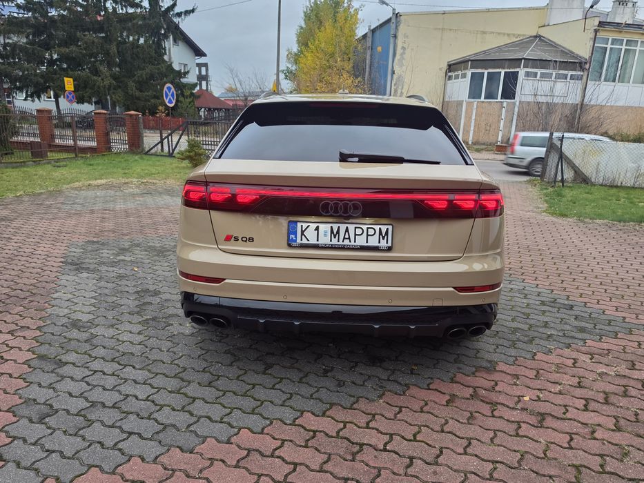 Audi sq8  ppf masaże v8
