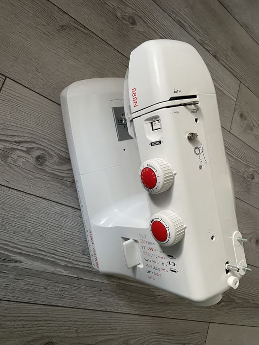 Maszyna do Szycia Arka Radom 888N