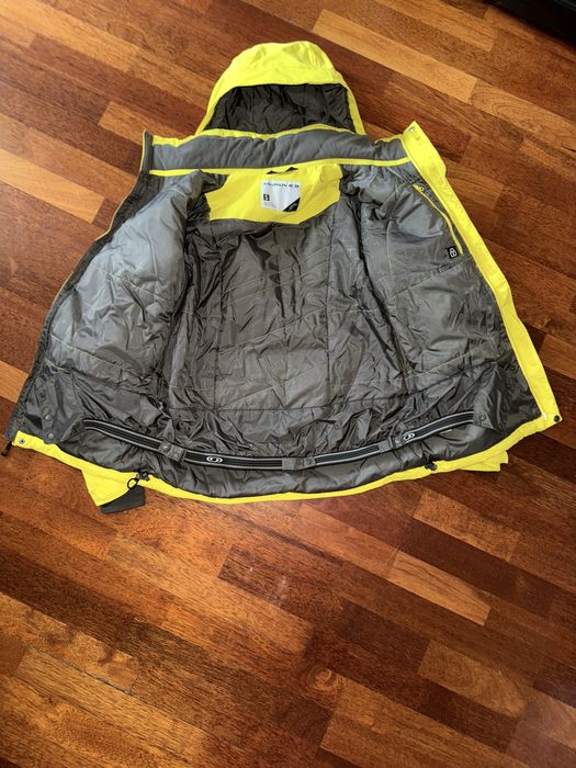 Продам лыжную куртку Solomon