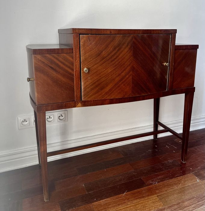 Barek w stylu empire