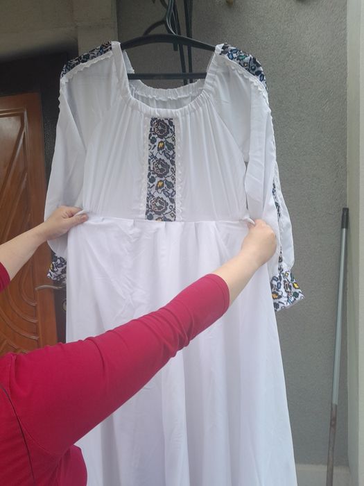 Вишиванка чоловіча і жіноча