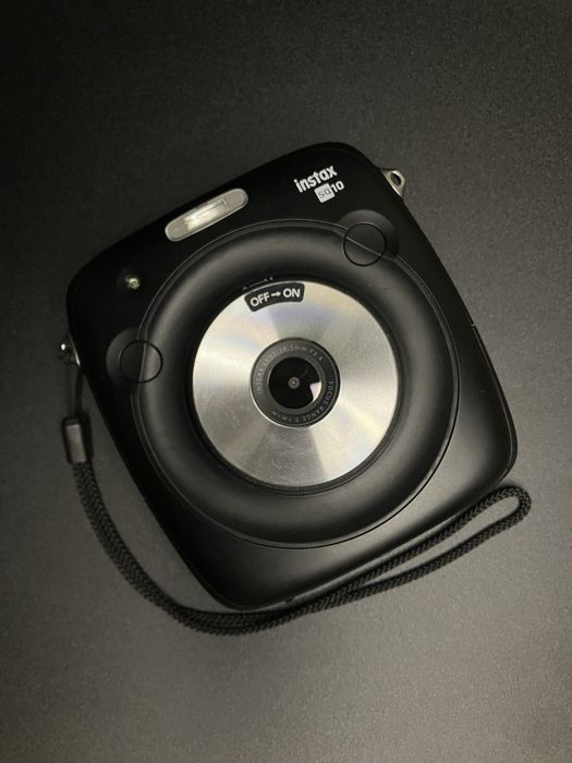 Гібридна камера швидкого друку Fujifilm Instax SQ10