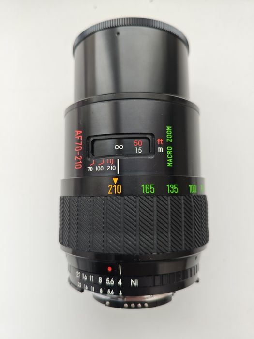 Travenar 70-210 Nikon