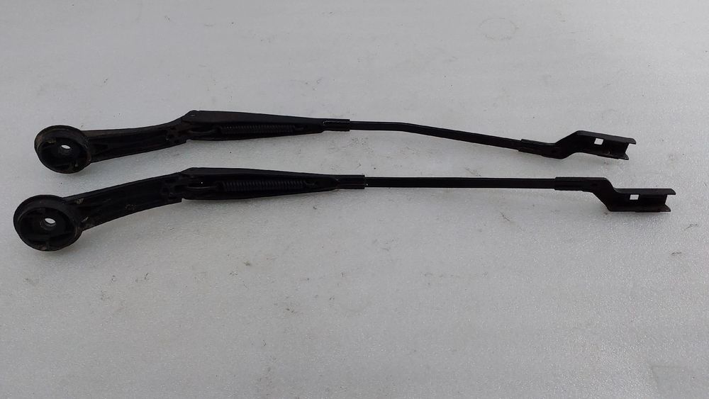 Conjunto hastes frente FORD Focus III