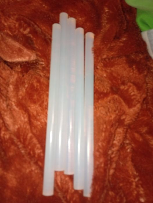 Стержни для горячего клея