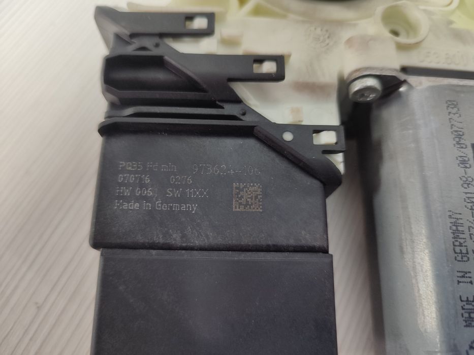 Склопідіймач склопідйомник ПассатБ6 Пассат Б7 Гольф5 Гольф6 ОктавіяА5