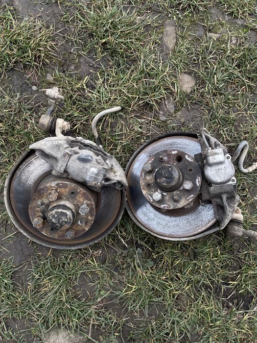 Ступиці ВАЗ / Жигулі в зборі