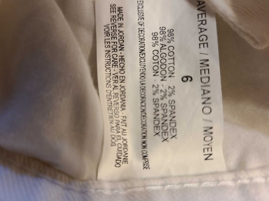 Нові. Жіночі. Stretch Boot Cut Gloria-Vanderbilt Jeans. USA.