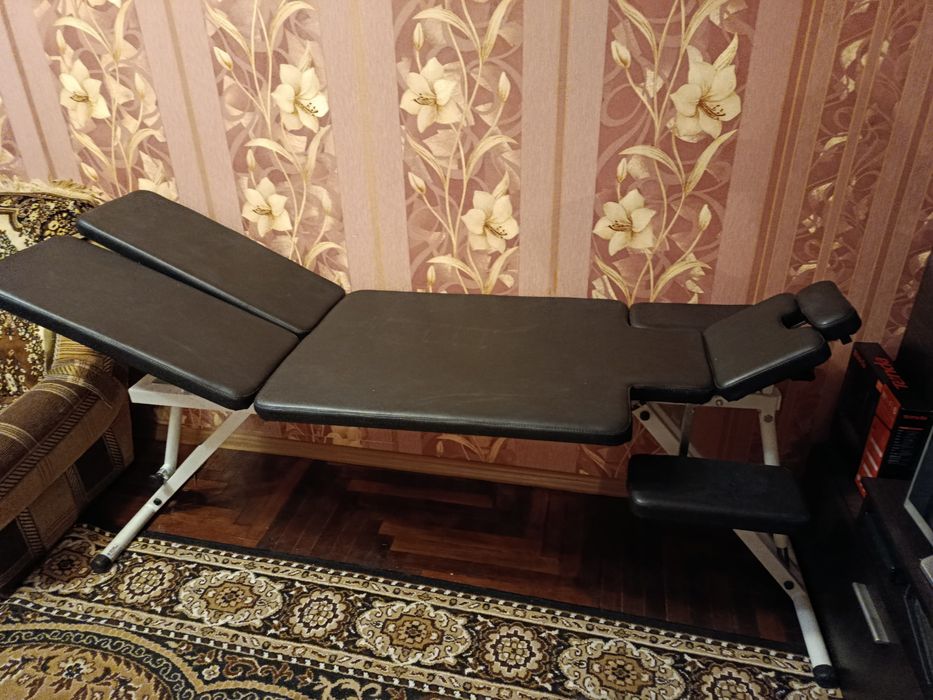 Кушетка для масажу, депіляції, педікюру Ціна договірна