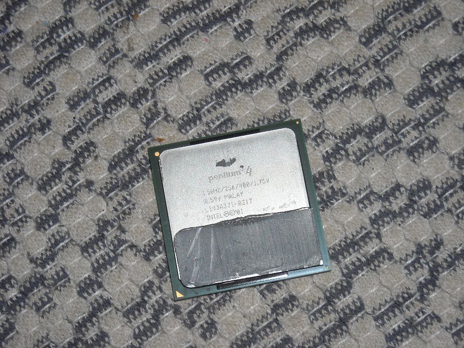 Old Intel Pentium Processors443110096812779523