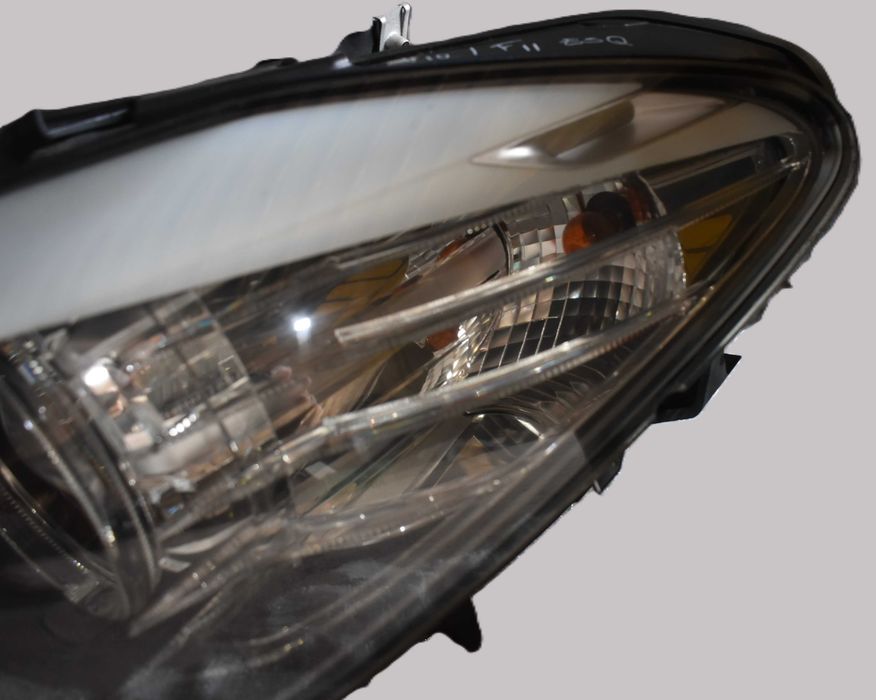 Farol esquerdo halogéneo BMW serie 5 F10/F11