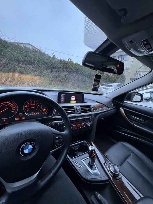 Bmw 320i xdrive f30