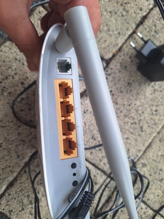 Router TP link 150Mbps